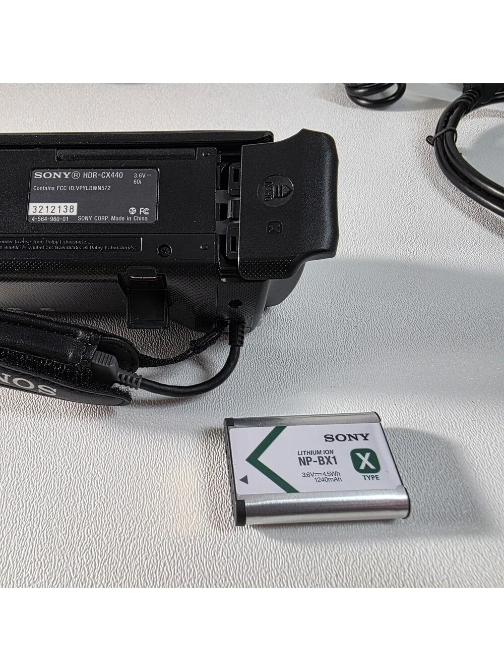 Sony Handycam HDR-CX440 9.2MP Camcorder Video Camera Black w/60x Zoom Bundle